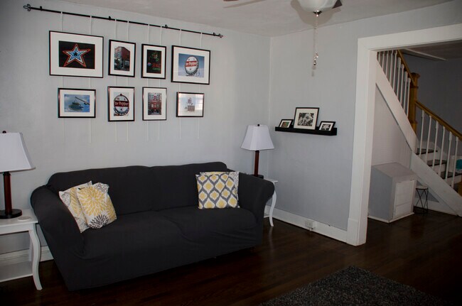 Foto del edificio - 213 18th St SE