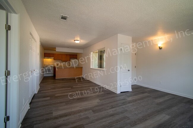 Building Photo - 2147 27th Ave Ct