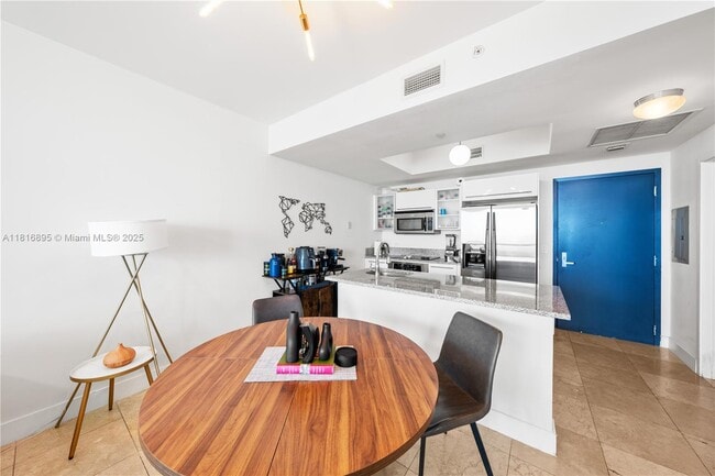 Building Photo - 888 Biscayne Blvd