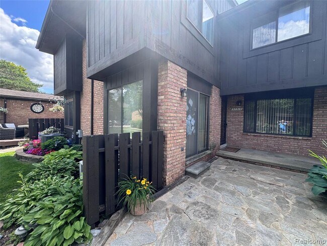 Foto del edificio - 37313 Clubhouse Dr