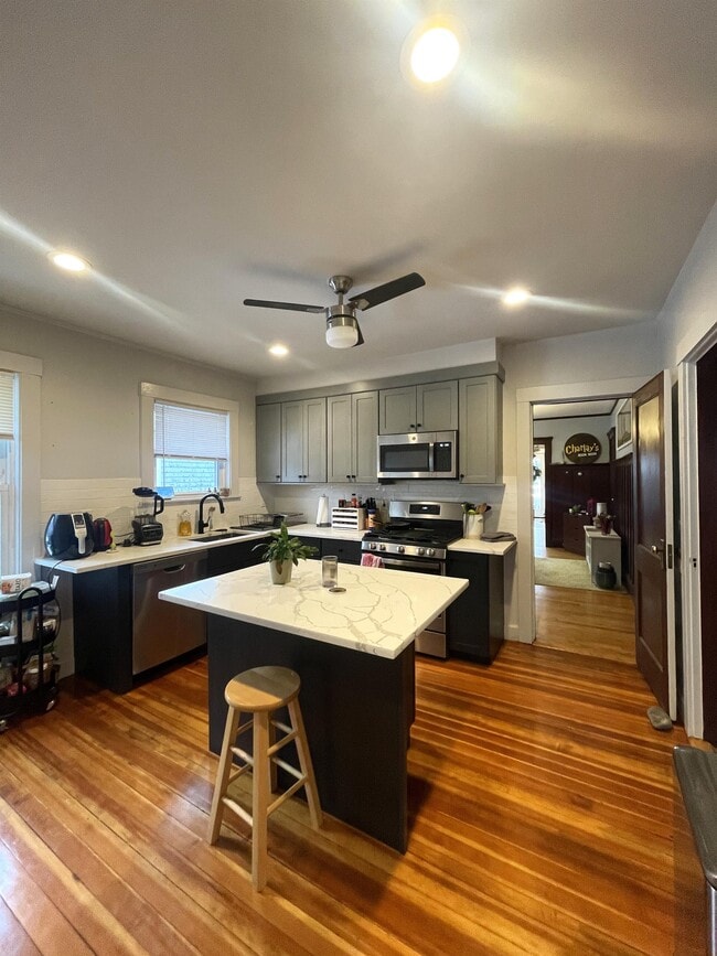 Photo - 16 Halifax St Townhome