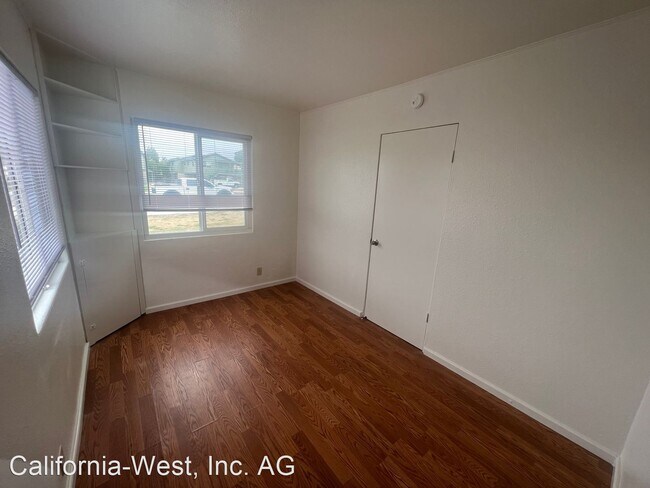 Building Photo - 3 br, 1 bath House - 664 Longbranch