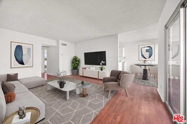 Building Photo - 5400 Newcastle Ave