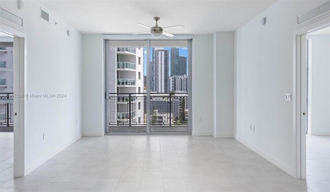 Building Photo - 2150 N Bayshore Drive Unit 905