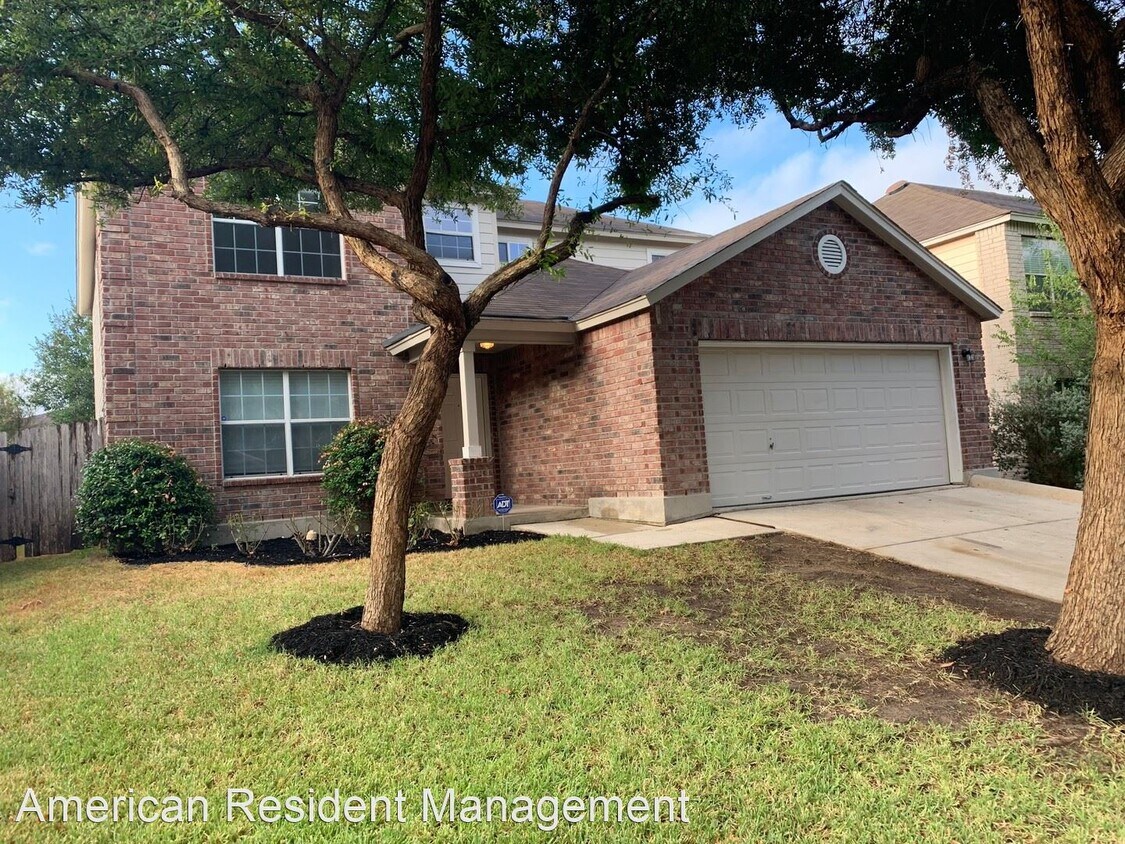 Foto principal - 4 br, 2.5 bath House - 10118 Cedarcliff