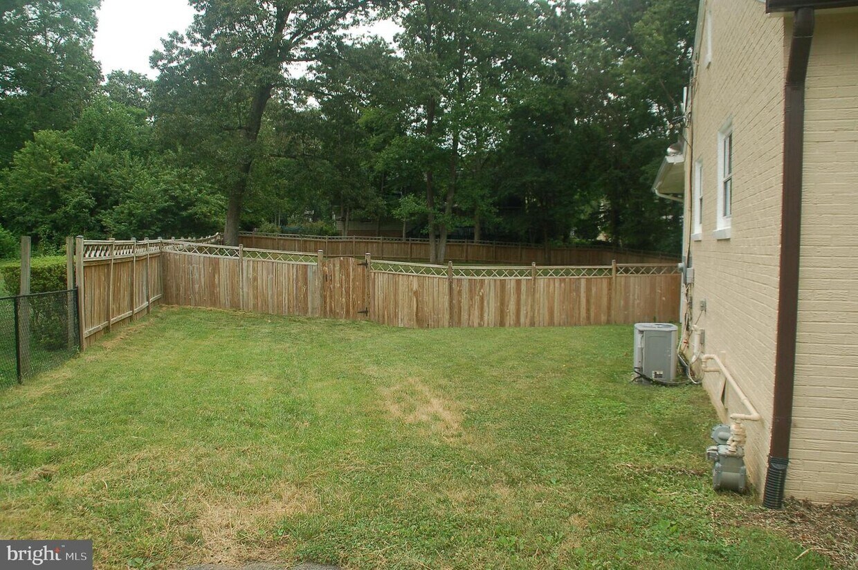 Foto principal - 4317 Duncan Dr