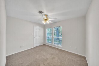 Building Photo - 1911 Mound Lake Dr