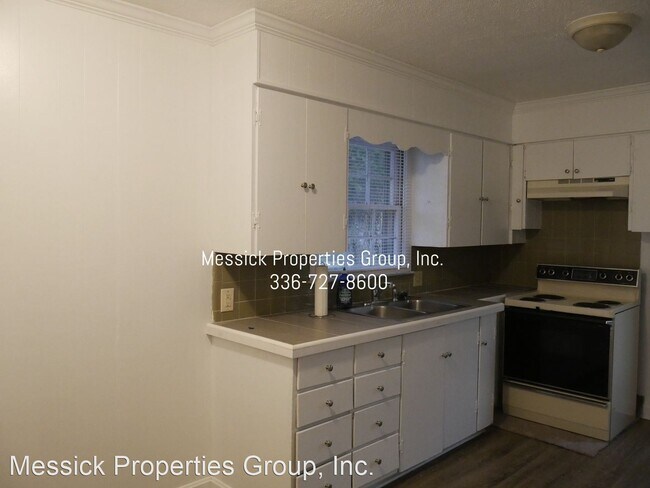 Building Photo - 2 br, 1 bath House - 591 Kapp Street