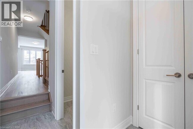 Building Photo - 2184 Postmaster Dr