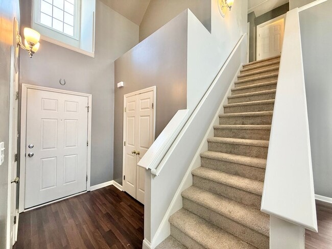 Building Photo - Newly Remodeled 3BD, 2.5BA Raleigh Home wi...