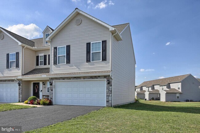Building Photo - 78 Cortland Crossing