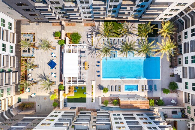 Building Photo - Auric Symphony Park