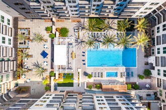 Building Photo - Auric Symphony Park