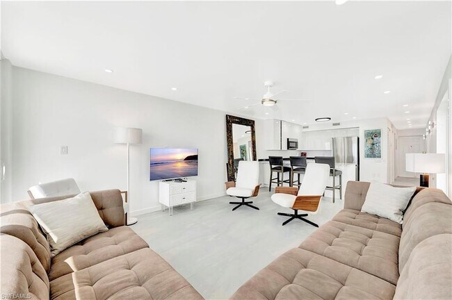 Foto del edificio - 25850 Hickory Blvd