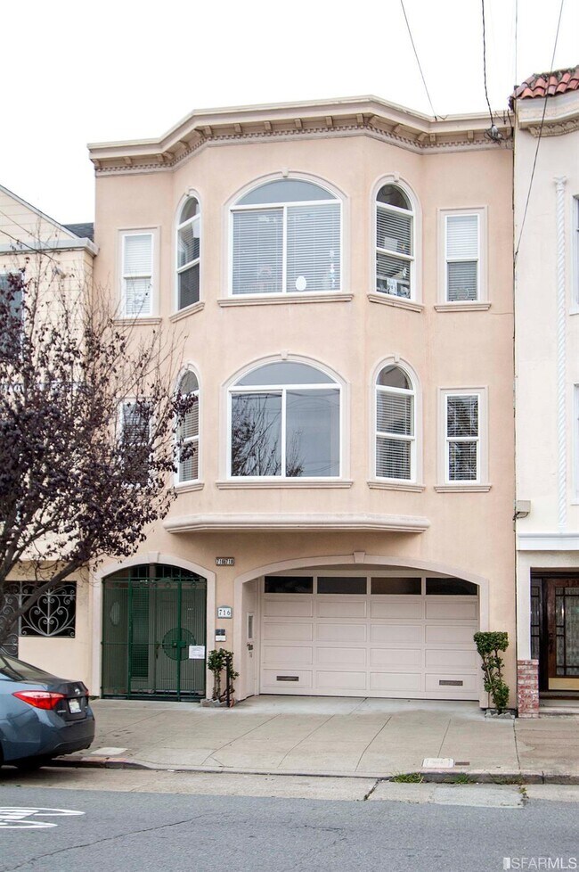 Building Photo - 716 8th Ave