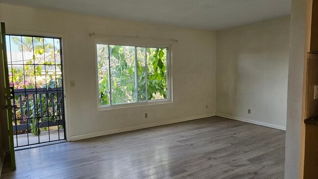 Building Photo - 4040 49th St