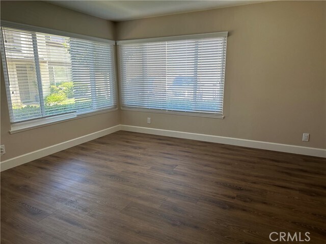 Foto del edificio - 890 Dorchester Ln