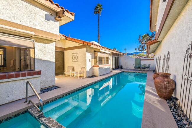 Building Photo - 74996 Tahoe Cir