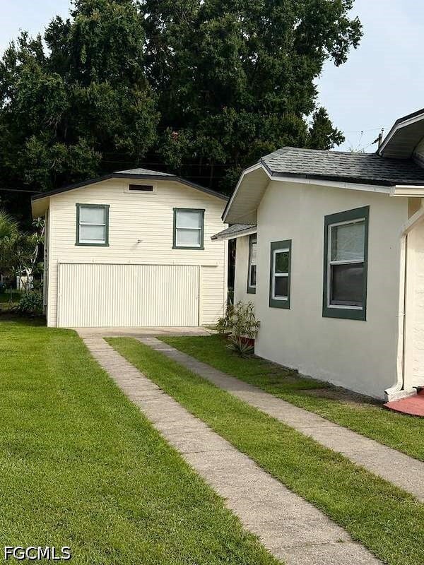 Building Photo - 3516 E Riverside Dr