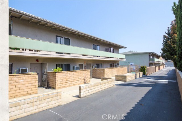 Foto del edificio - 922 W Duarte Rd