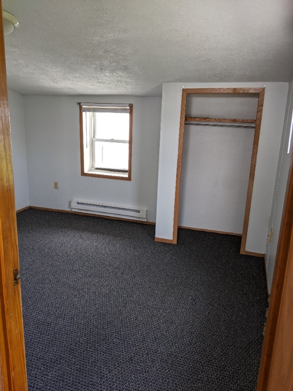 Building Photo - 210 S 18th St