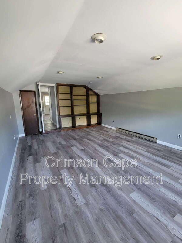Building Photo - 1137 Grove St