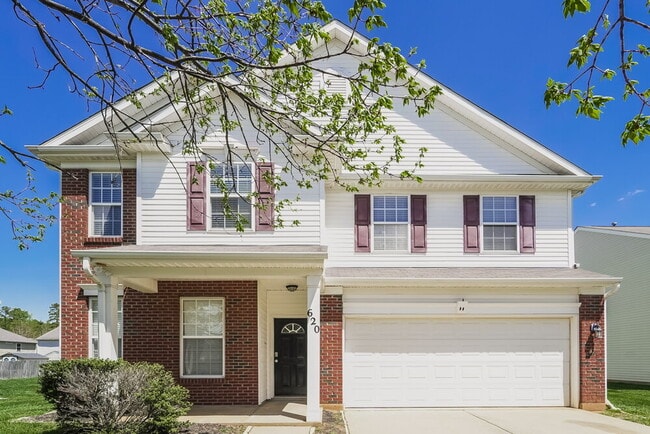 Building Photo - 620 Wrayhill Dr