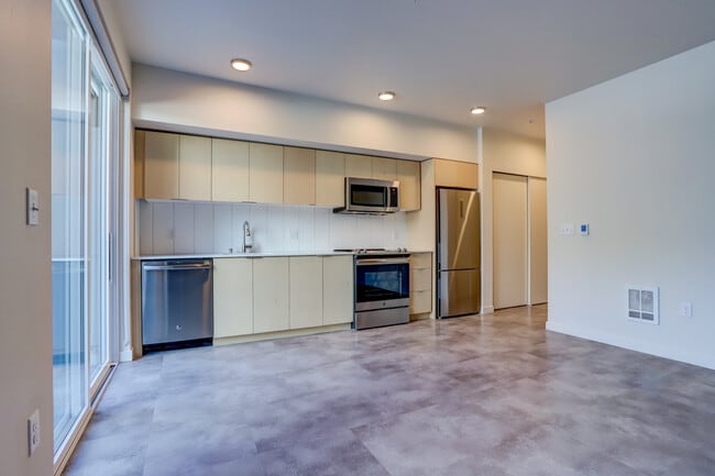 Interior Photo - Burke + Union Apartments