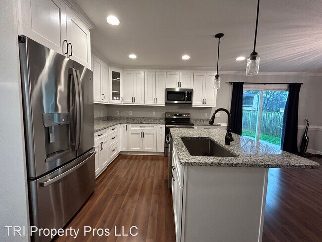 Building Photo - 4 br, 3.5 bath House - 3605 Brandywine Dr
