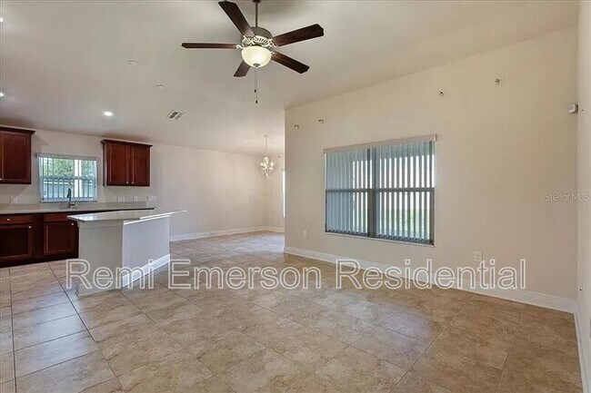 Building Photo - 420 Buchannan Drive