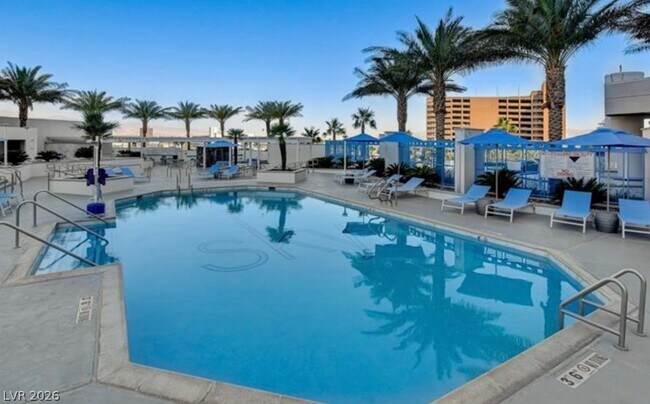 Foto del edificio - 2700 S Las Vegas Blvd