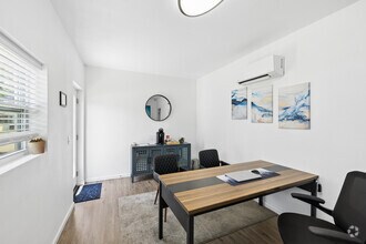 Lobby - Clement Crossing Apartments