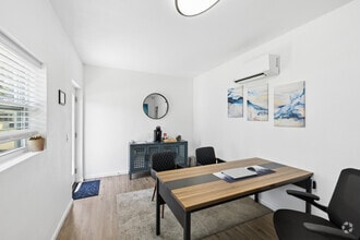 Lobby - Clement Crossing Apartments