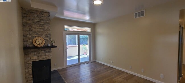 Foto del edificio - 6967 Stagecoach Rd