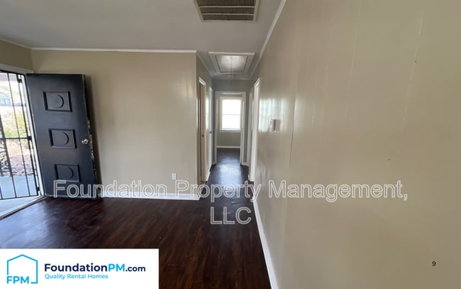 Building Photo - 3434 Randolph St