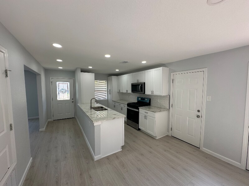 Foto principal - 629 W Mimosa St