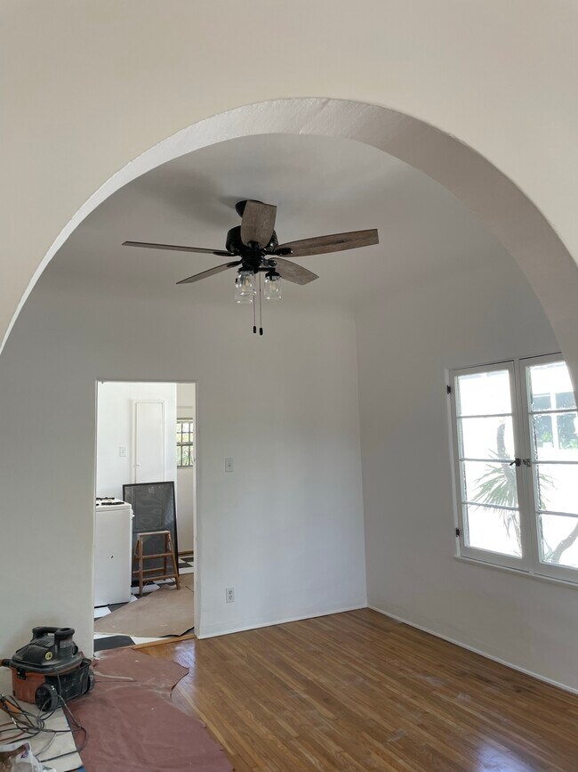 Dining room - 852 19th St