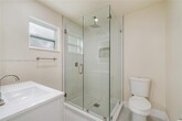 Foto principal - 3380 NE 13th Ave