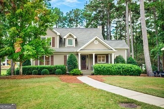 Building Photo - 1060 Emerald View Dr