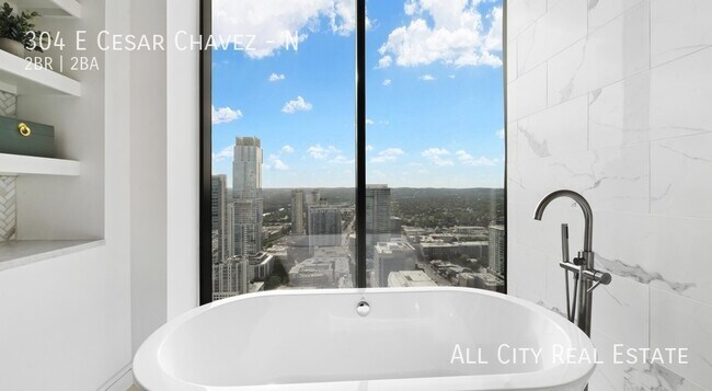 Building Photo - 304 E Cesar Chavez St