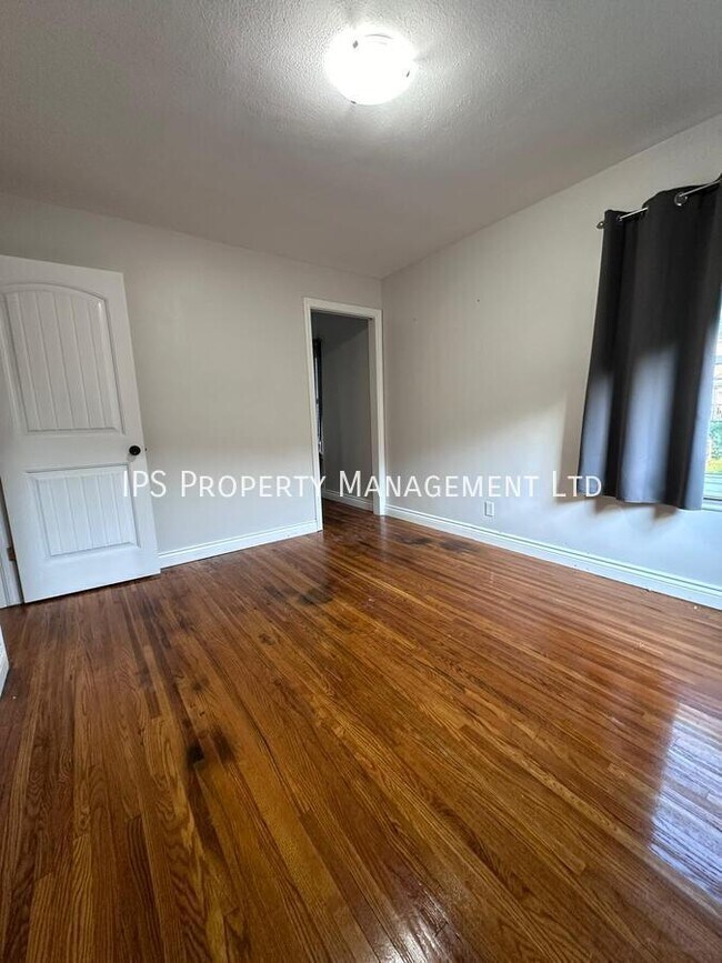 Photo du bâtiment - Private room for rent