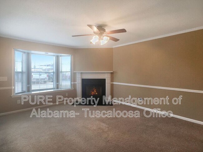 Foto del edificio - 1605 Hackberry Ln
