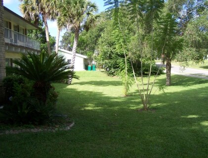 Foto del edificio - 407-415 S Seminole Ave