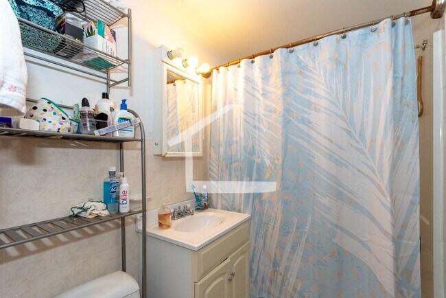 Foto del edificio - NO FEE***IF YOU HASE 6 PEOPLE COME SEE THIS ASAP  , IT WILL BE GONE IN A BLINK  !!