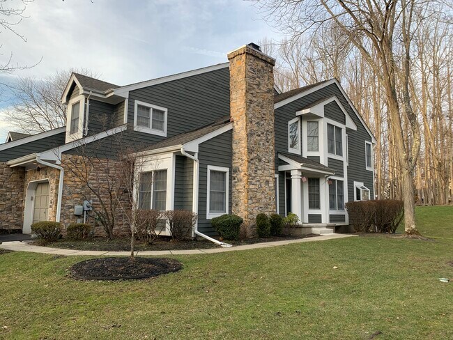 Building Photo - 30 Coriander Dr