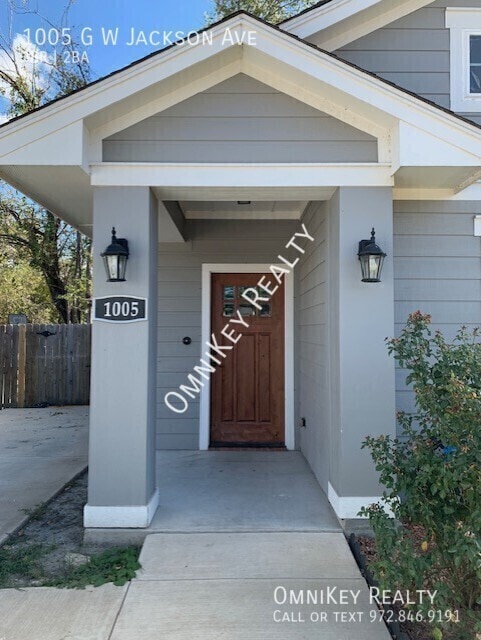 Building Photo - 1005 G W Jackson Ave