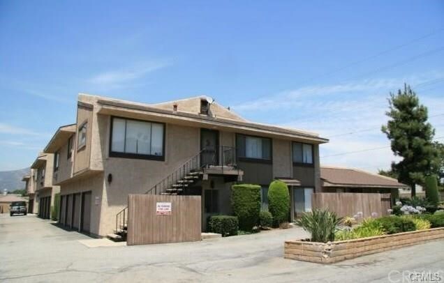Foto del edificio - 5335 N Barranca Ave