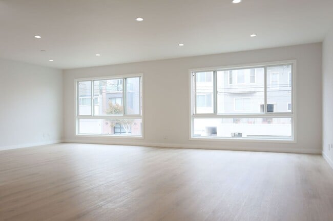 Foto del edificio - 553 34th Ave