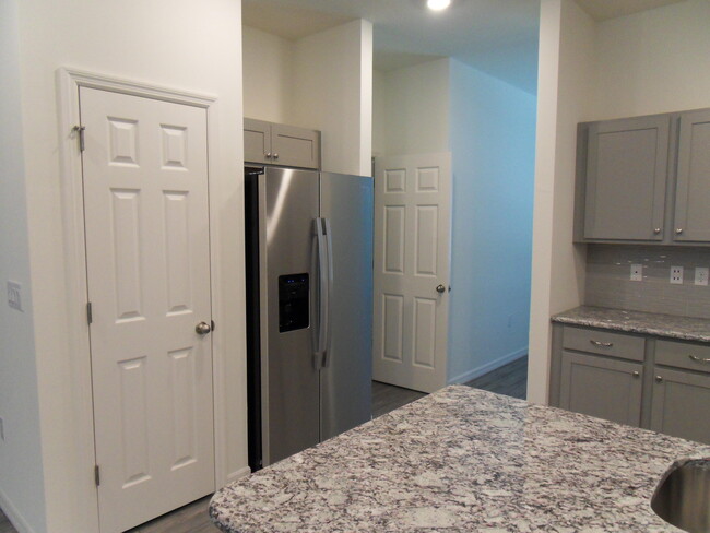 Building Photo - 2398 SE Hurley Ct