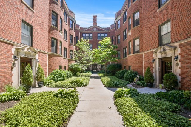 Foto principal - 1427 W Elmdale Ave
